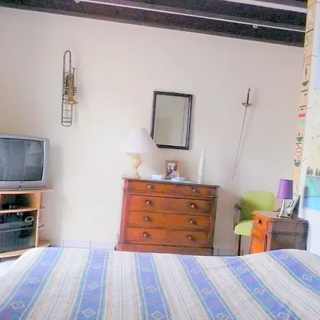 Mod Holiday In Saint-marcel-d'ardeche Overlooking Vineyards Holiday home
